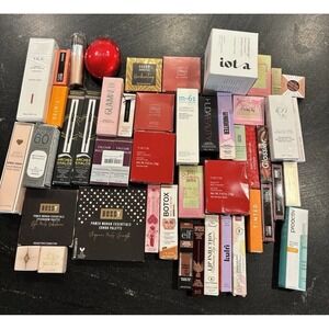 NEW 47 PIECE RESELLER LOT Makeup skincare CLINIQUE URBAN DECAY TOO FACED